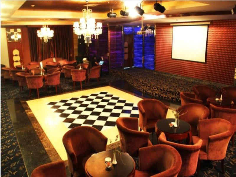 Moonstar Hotel Ya'an Zewnętrze zdjęcie