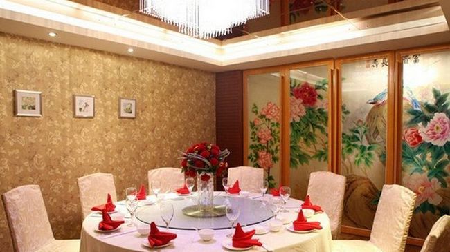 Moonstar Hotel Ya'an Restauracja zdjęcie